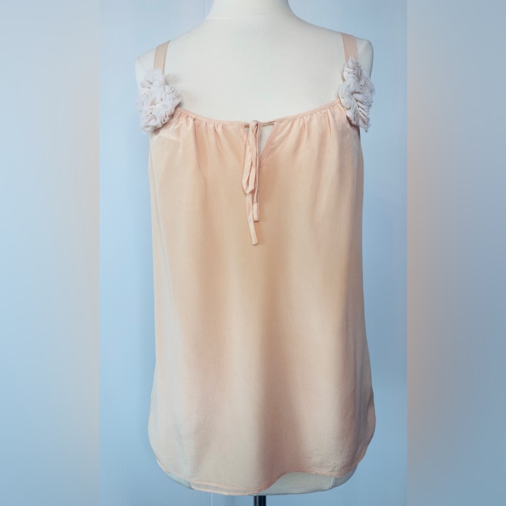 Banana Republic Top 100% Silk Peach With Flowers